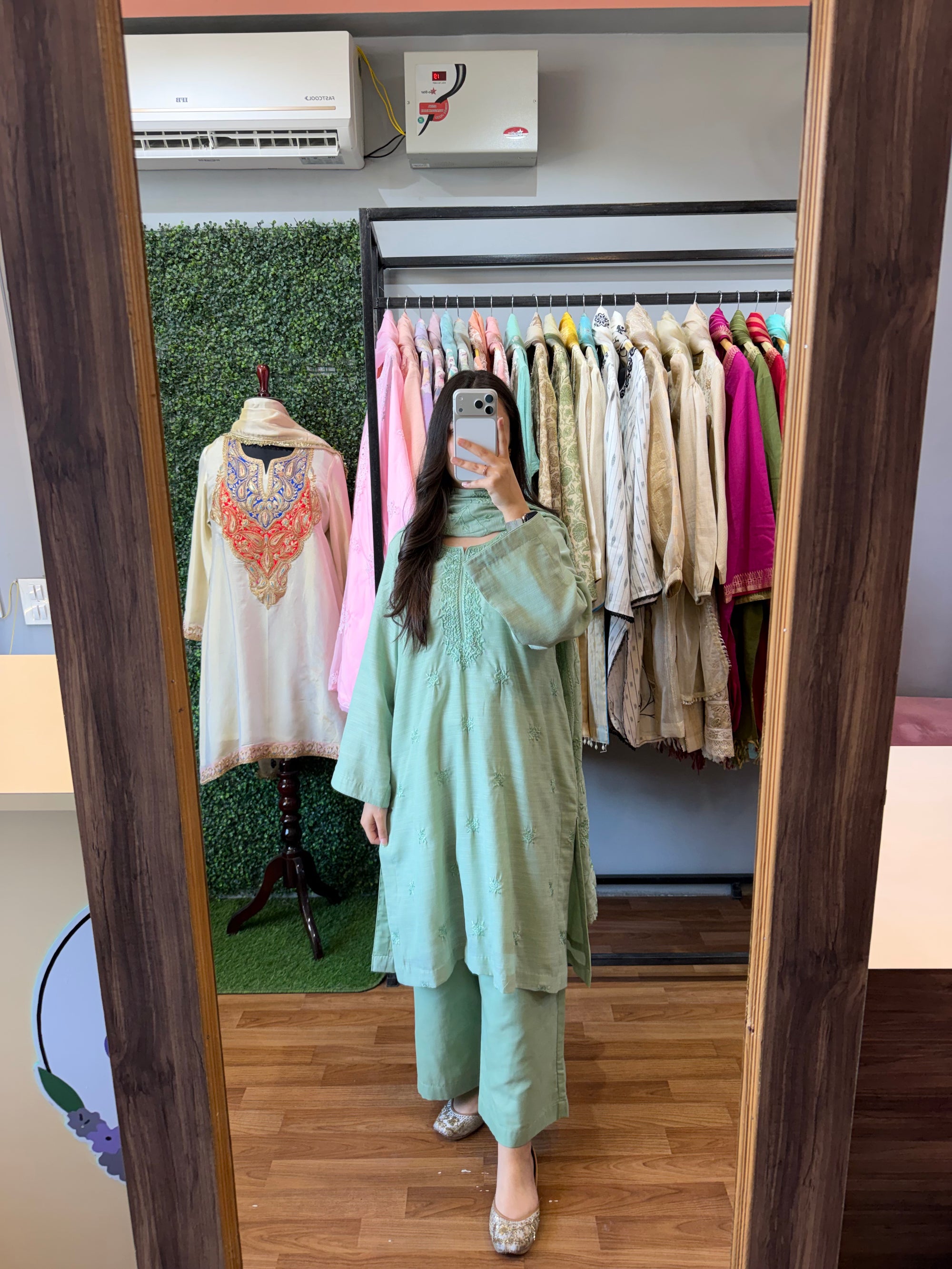 Linen Kurta Sets